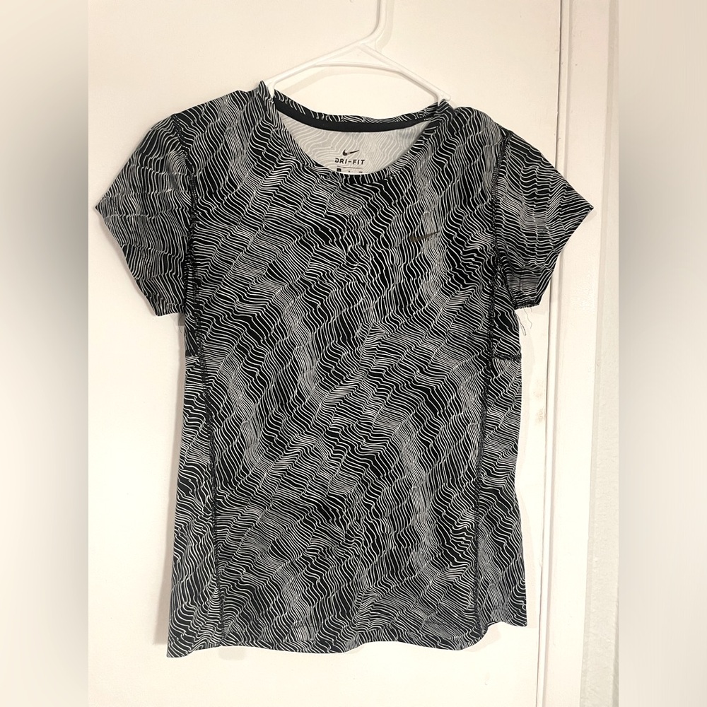 ‼️BOGO FREE‼️ Nike Dri-Fit T-Shirt Short Sleeve Crew Neck Running Tee